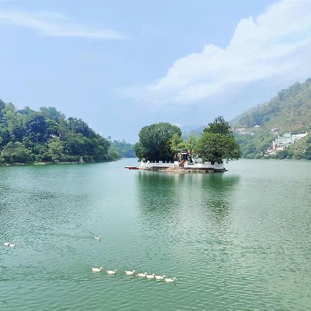 The Rosefinch Sarovar Portico Bhīm Tāl Exterior foto